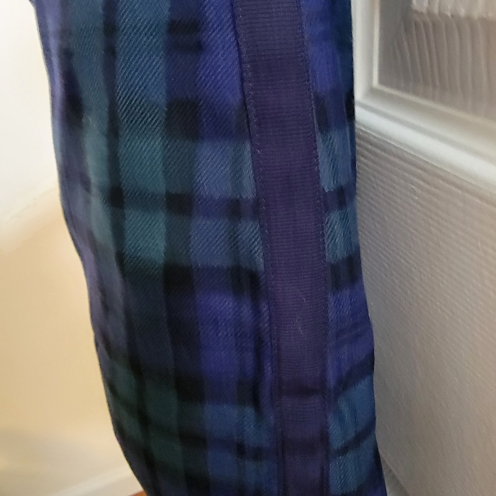 Holiday Mini Skirt - EUC Vineyard Vines Blackwatch Tartan Sz 4 - Picture 2 of 6